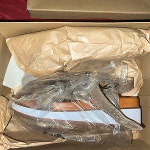 Luck brand sandals for spring